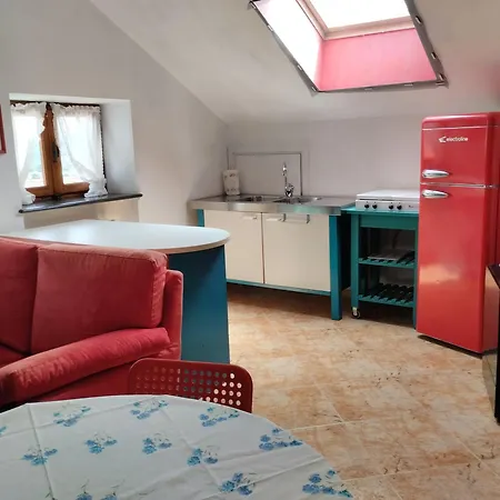 Mansarda Apartment *